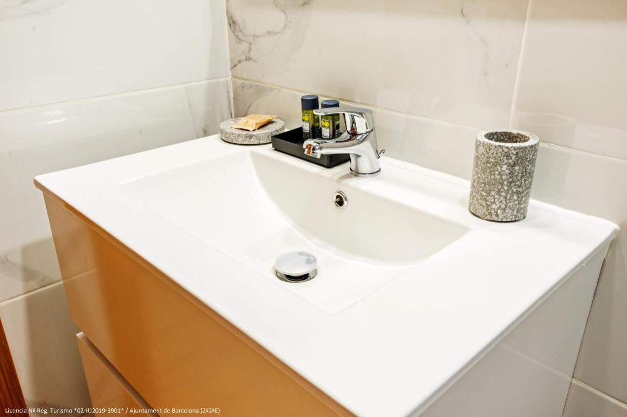 Flateli Pelayo 3 Apartment Barcelona Exterior photo